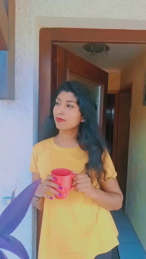@Tharshi🖤❤️