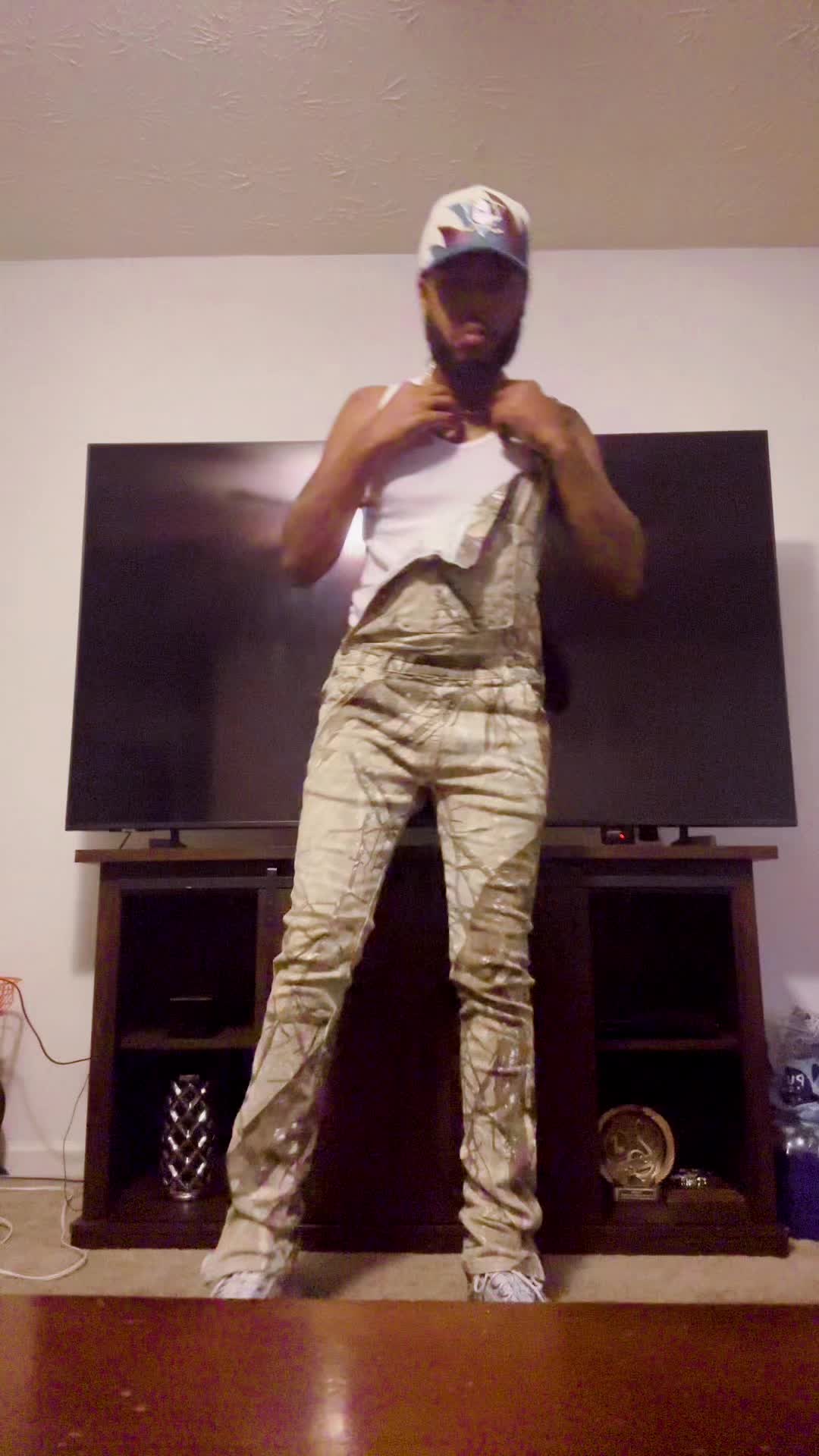 @Itsyungi