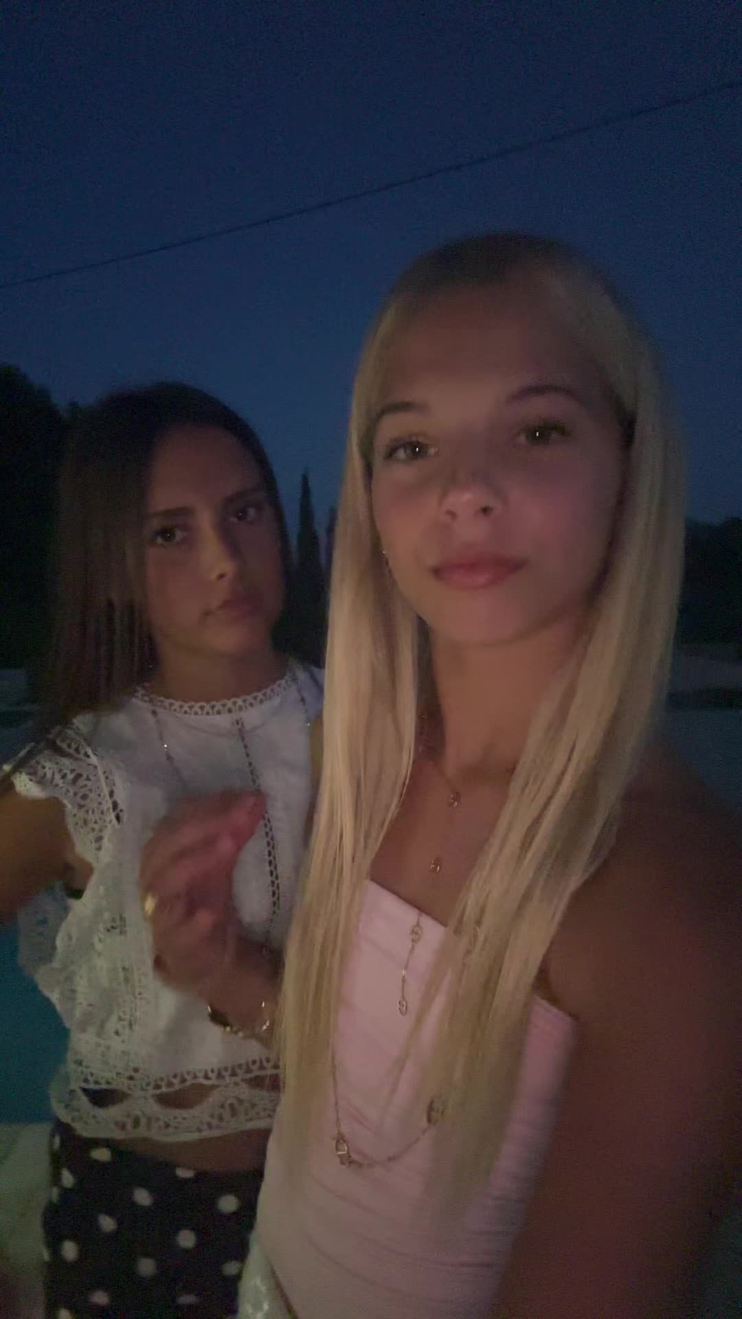 @𝚌𝚊𝚜𝚜𝚊𝚗𝚍𝚛𝚊🌺🥥🌴