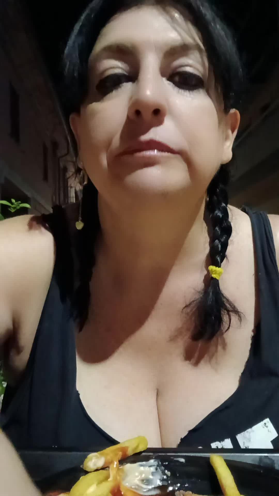 @Luna Viola