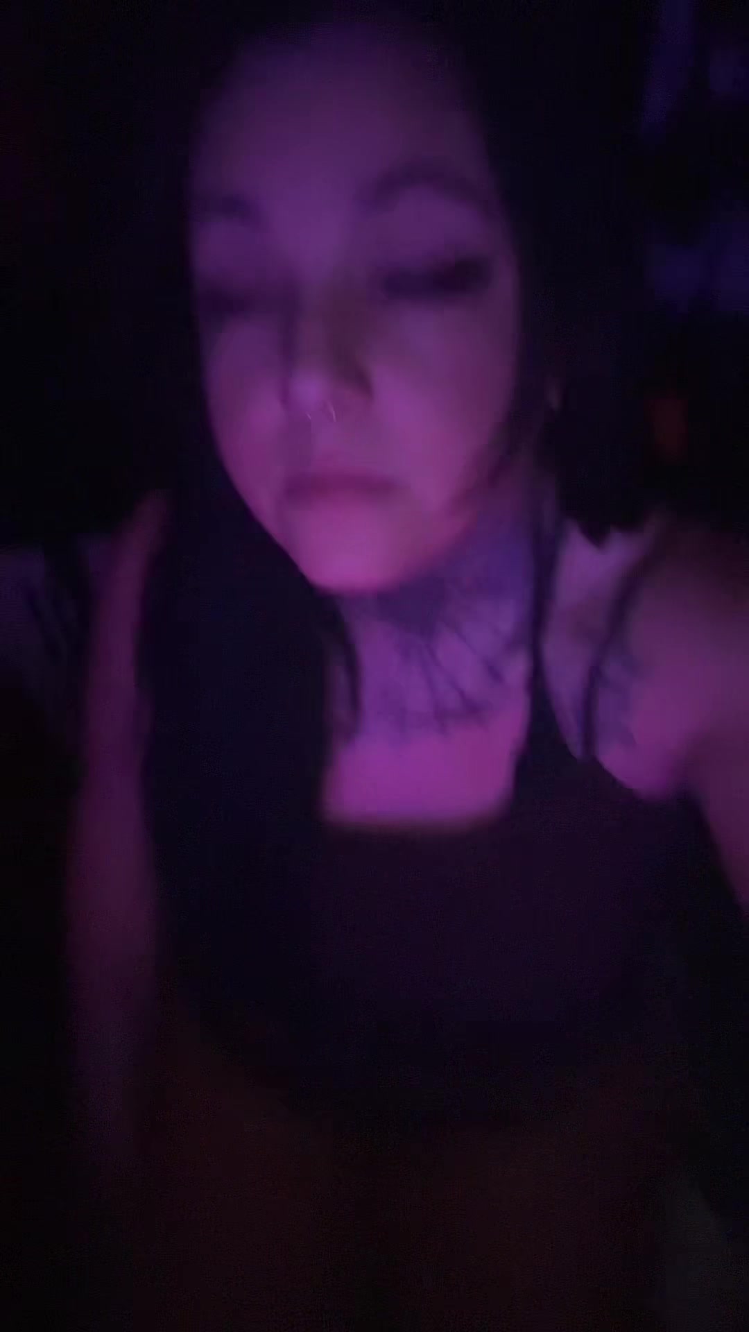 @Lo