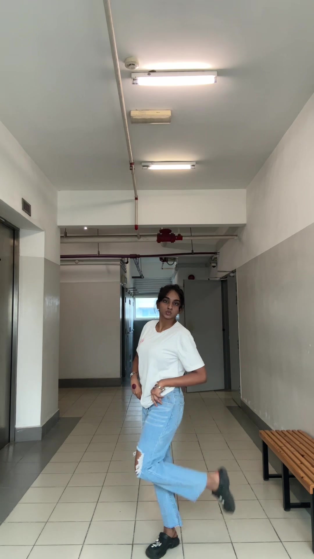 @_.moganapriya