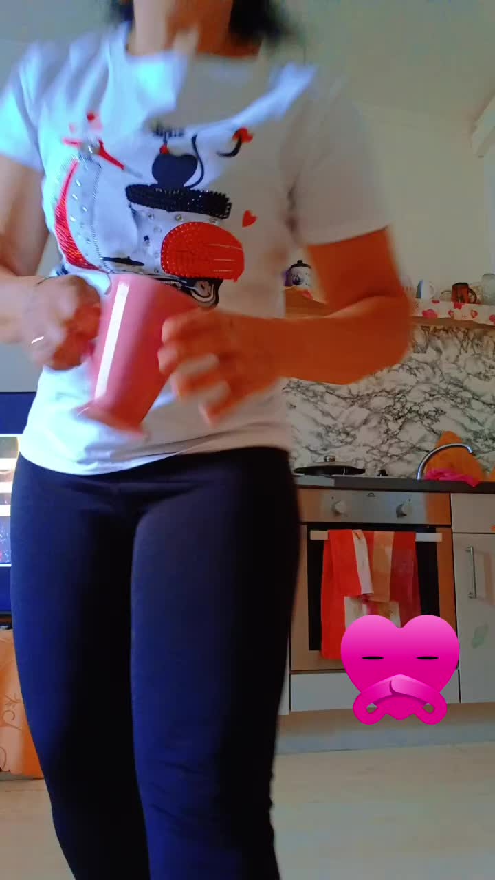 @Fflory Dans și voie bună 🥰❤️
