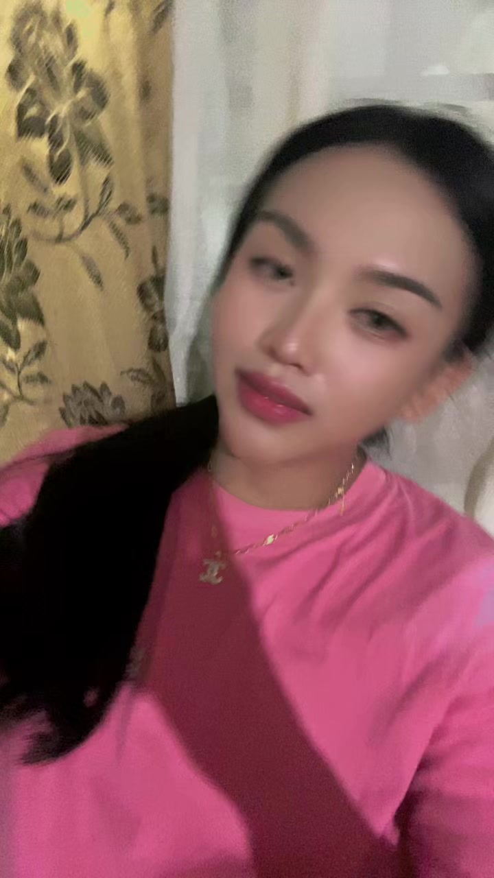 @Trixiee🤍
