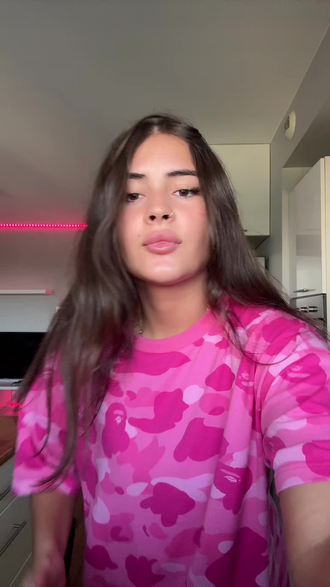 @Niki