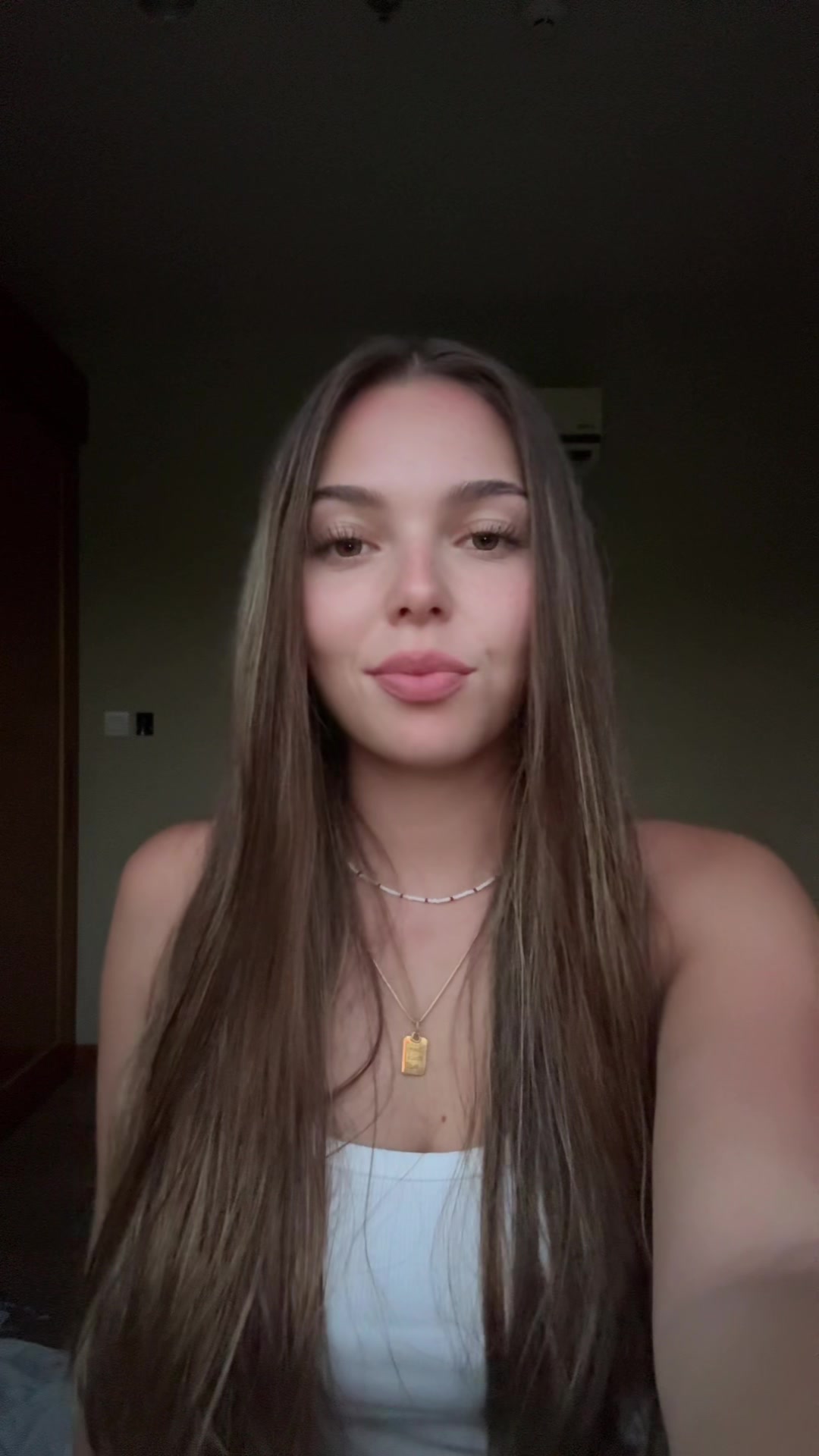 @Lara