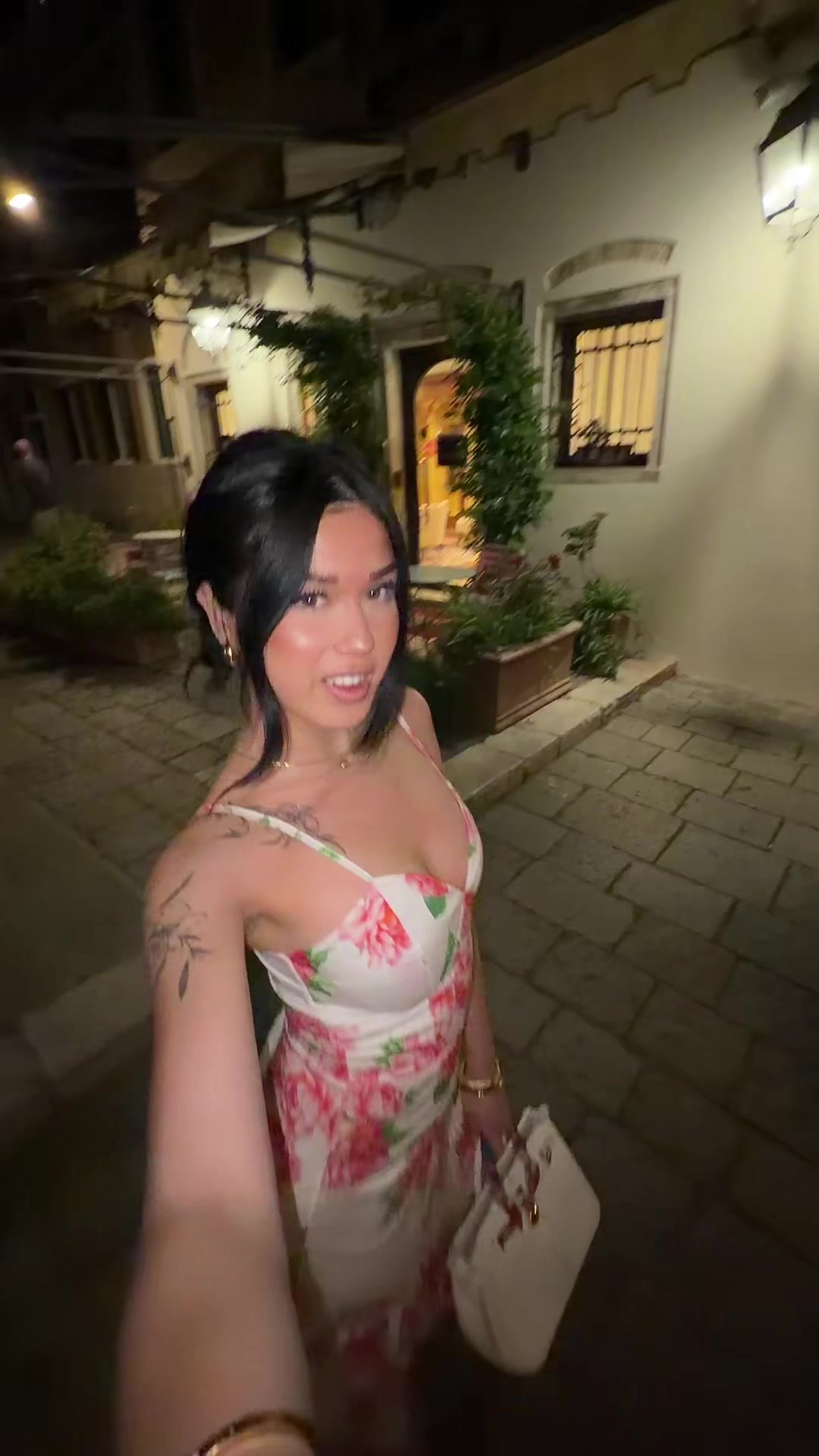 @Karin