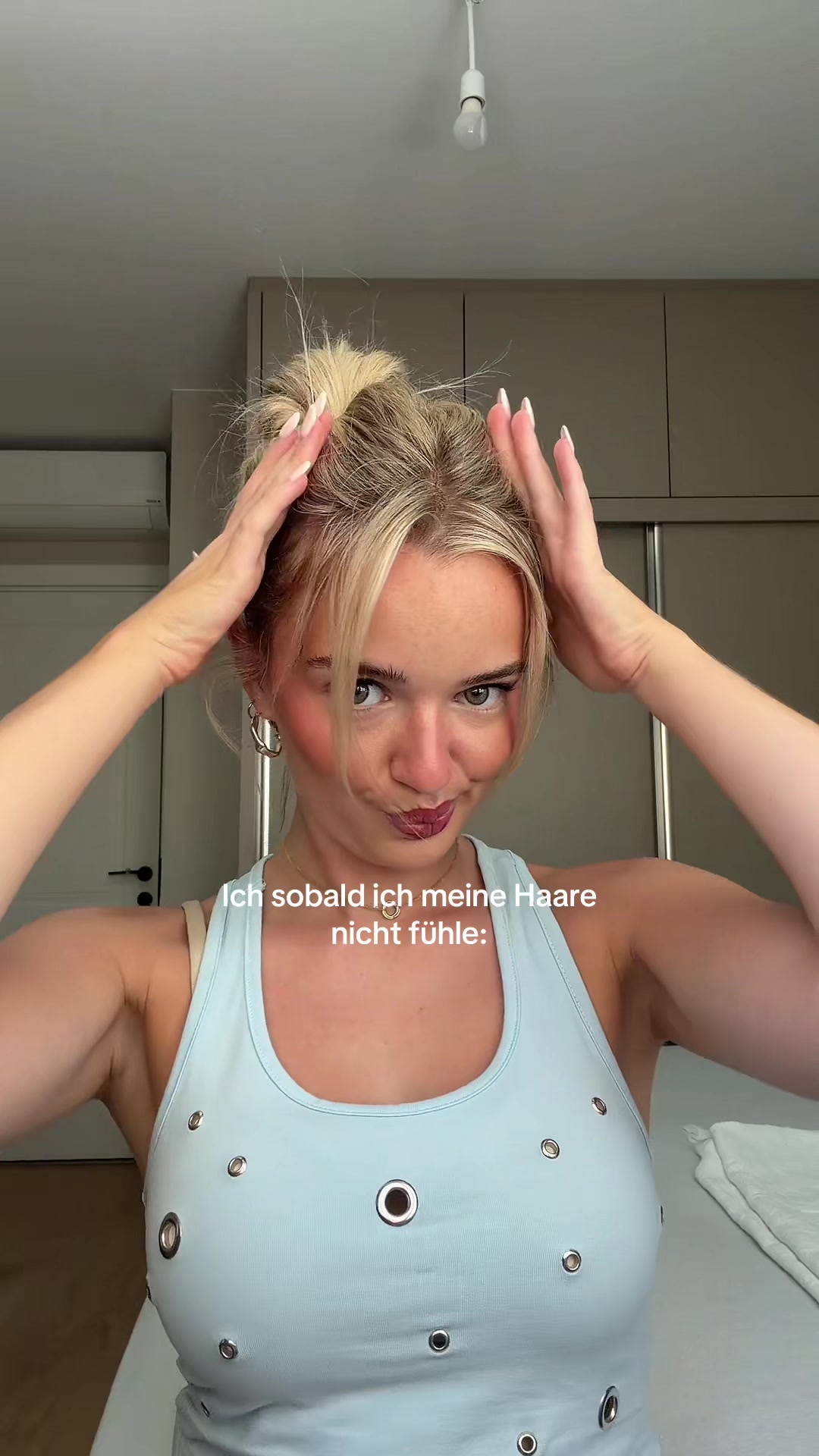 @Lara