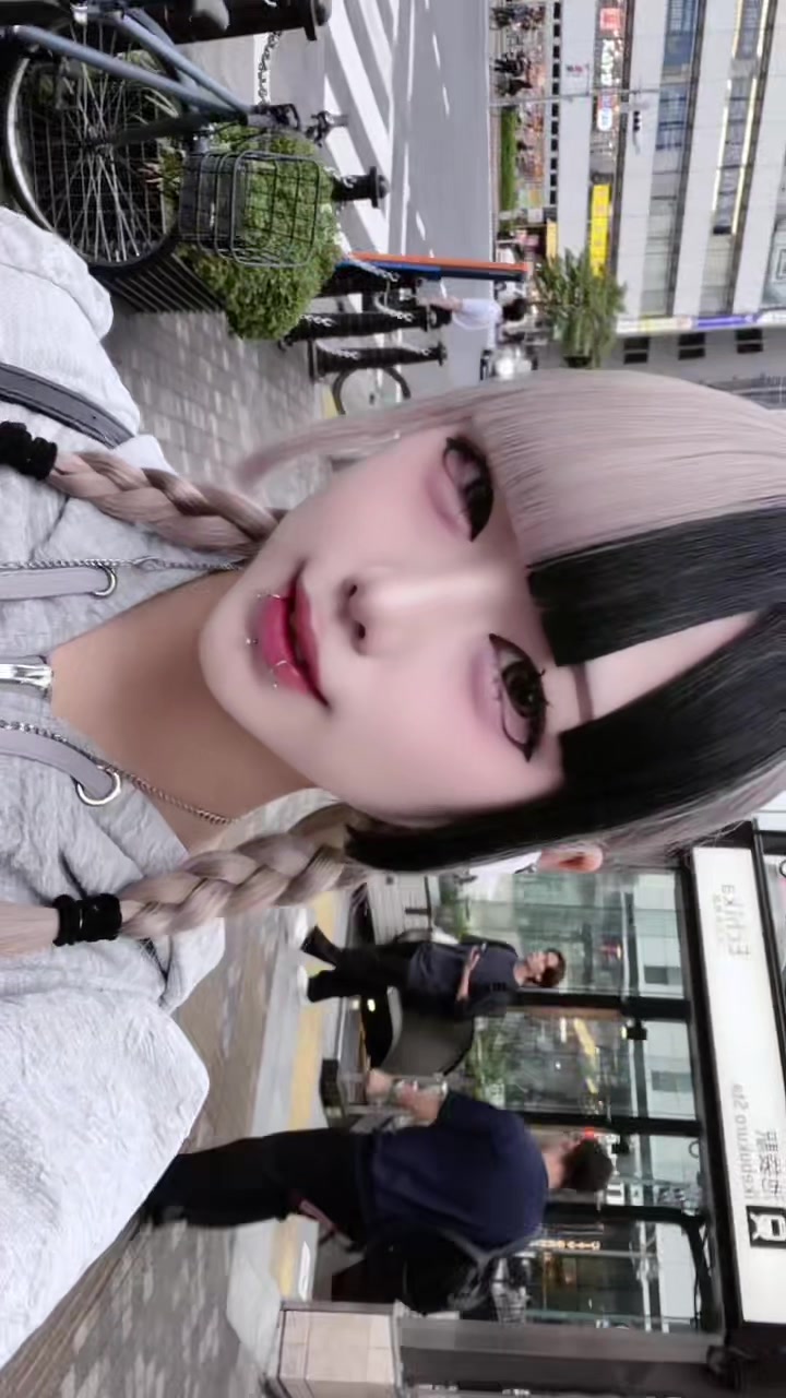 @あうる