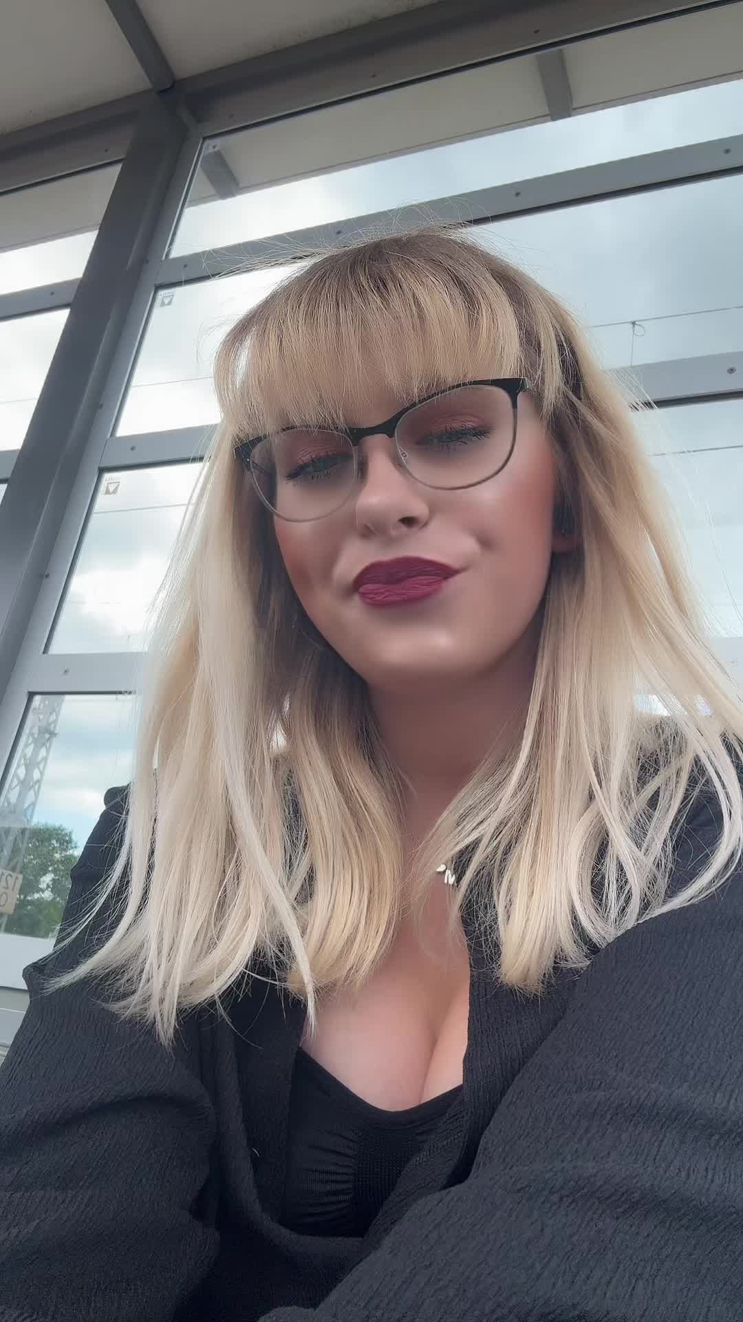 @Anna🥰
