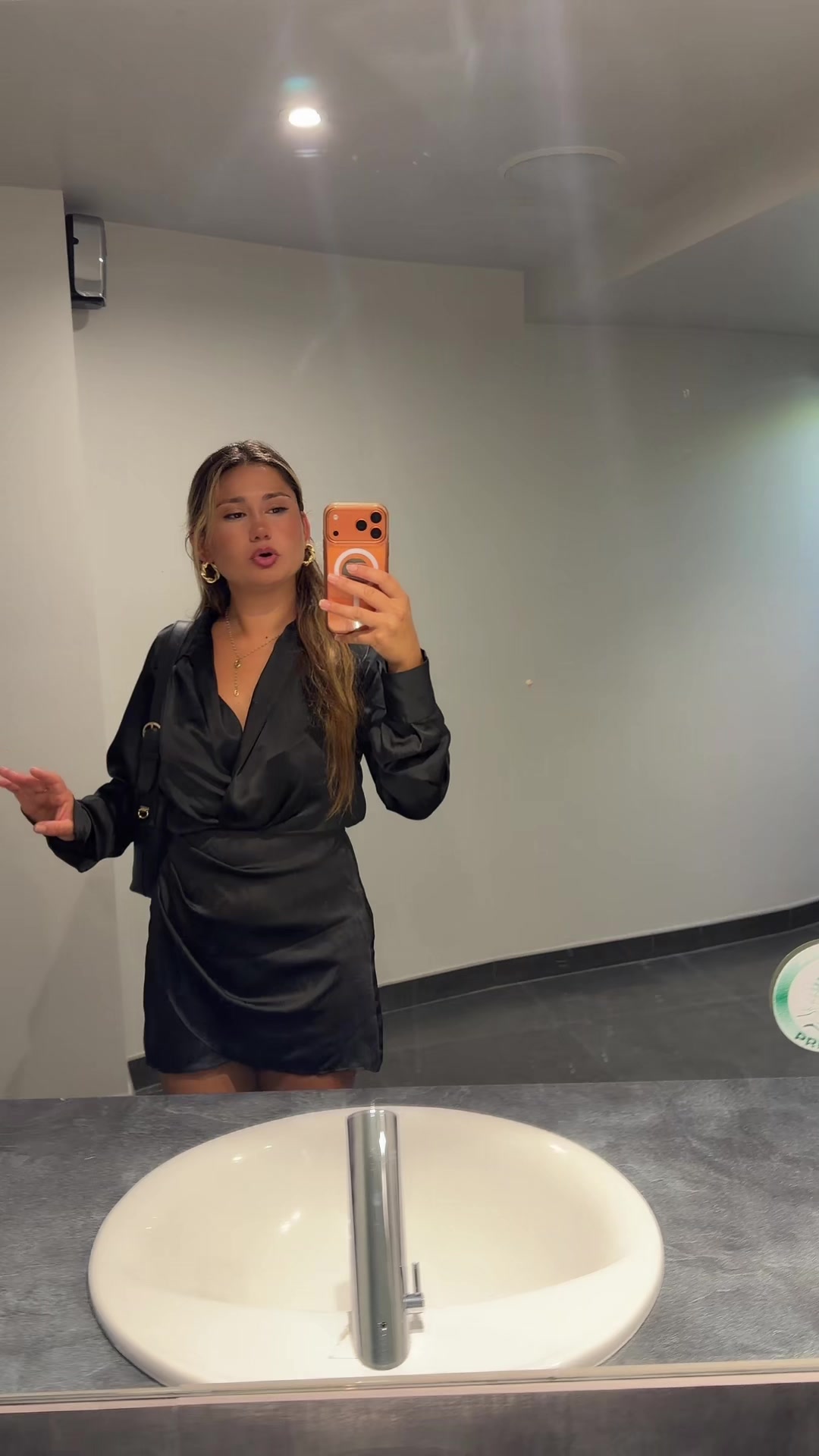 @Sheyyee