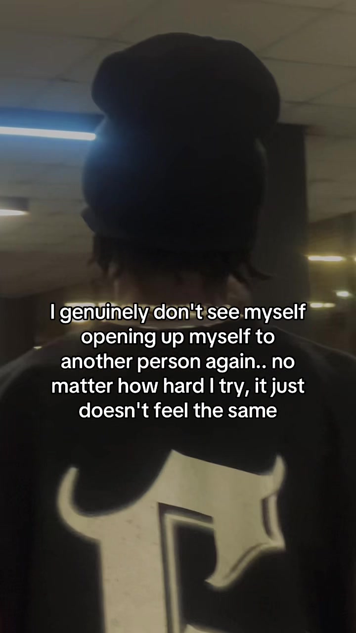 @theos_favm