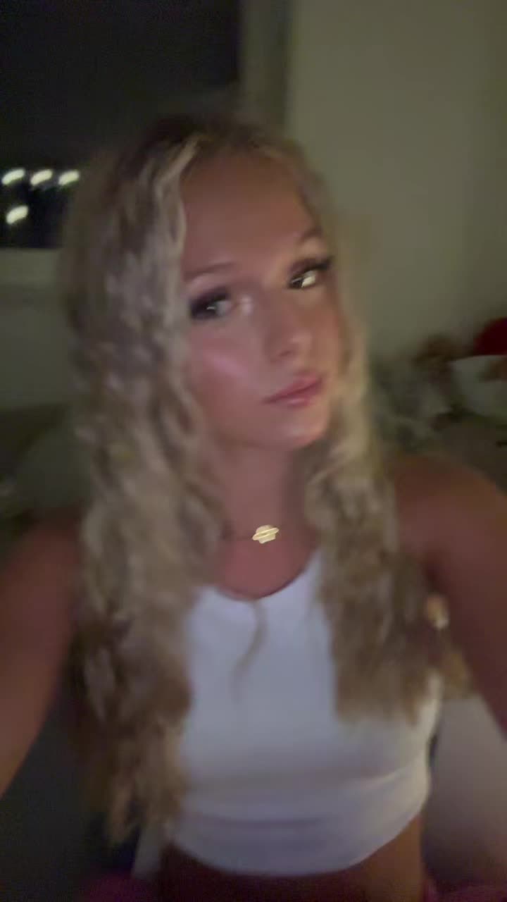 @𝐙𝐨𝐞𝐲