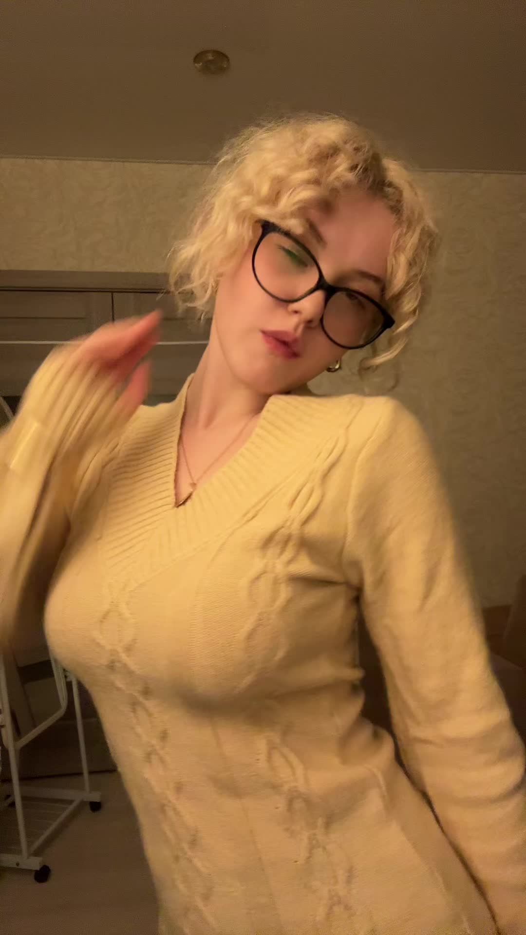 @рия вэсликс <33