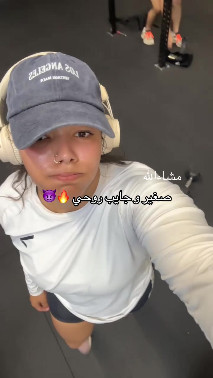 @Mira Amira 31