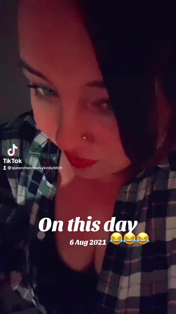 @👑Queen_kinkabell😈