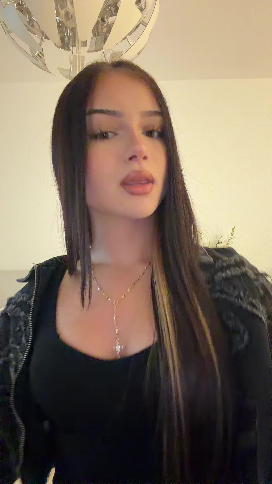 @aleyna