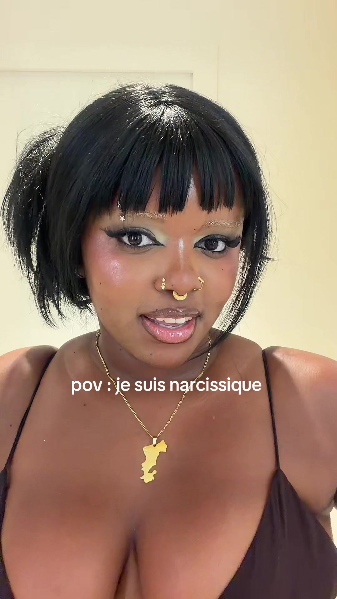 @moon_naya.cbr
