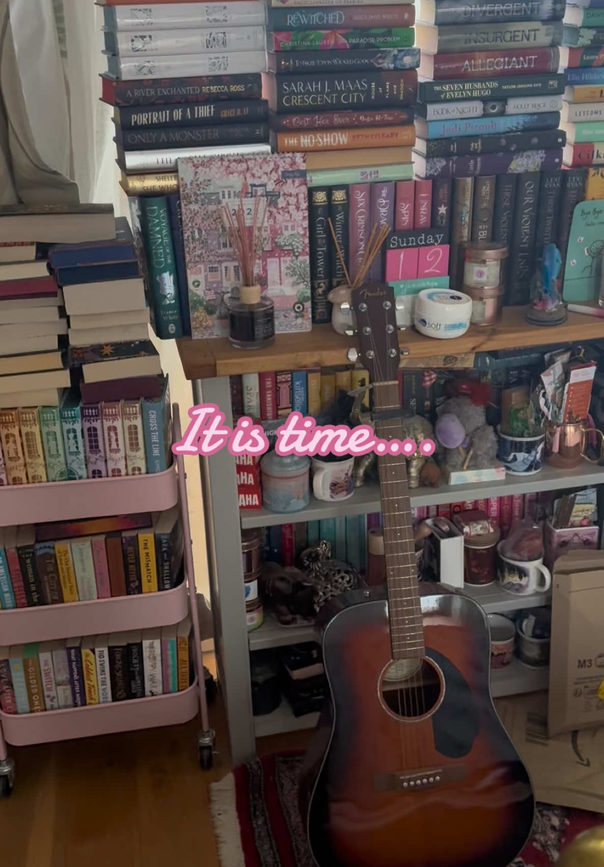 @FleursBookCorner