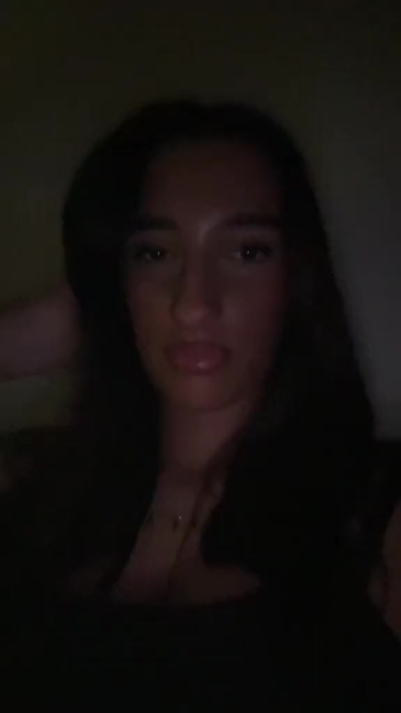 @sᴀʀᴀ