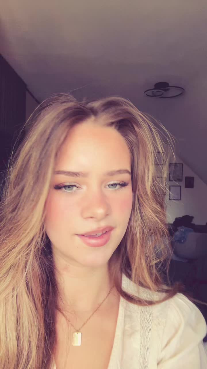 @nikkiipeters