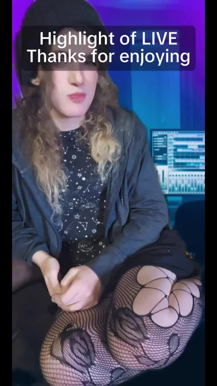 @โ KYRA