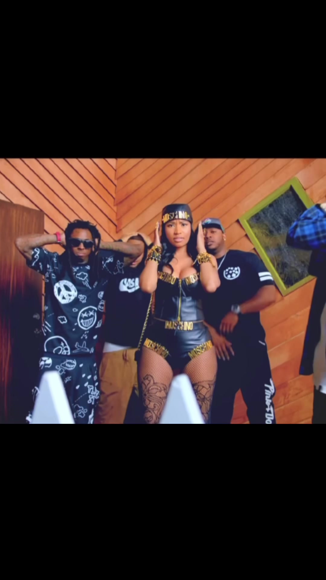 @BARBZ FENDI