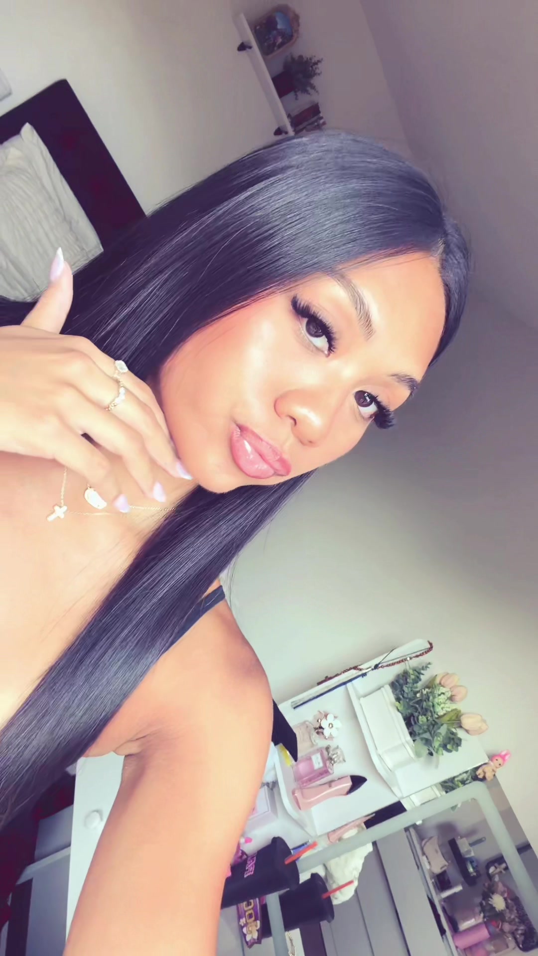 @jasmine santos