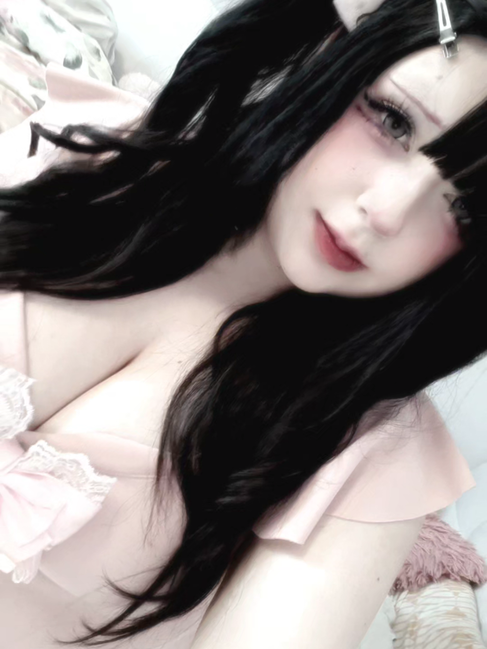 @aya*゚⚞•⚟