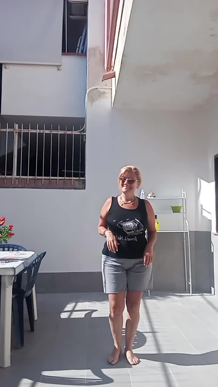 @annabionda70