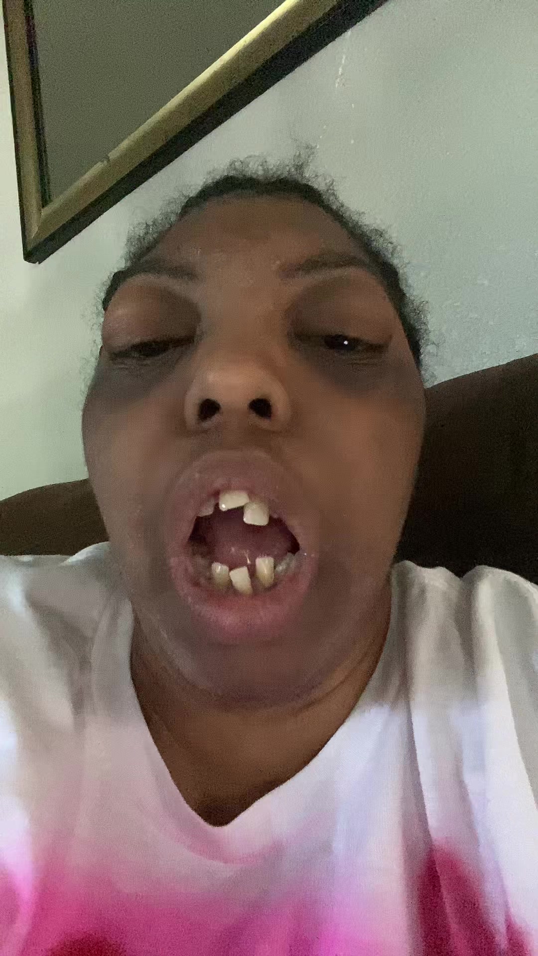 @_shannonderouen