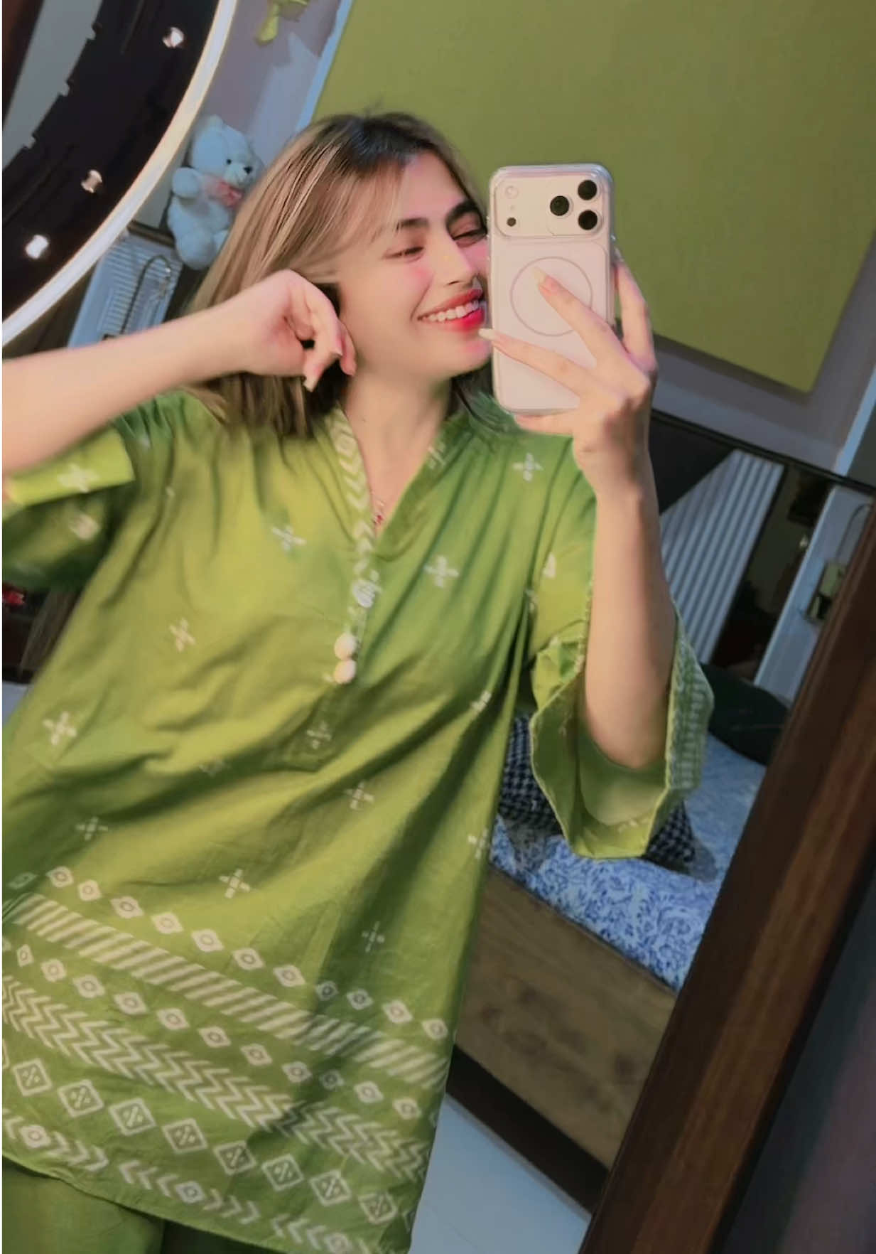 @♥️Kaînat Malîk♥️