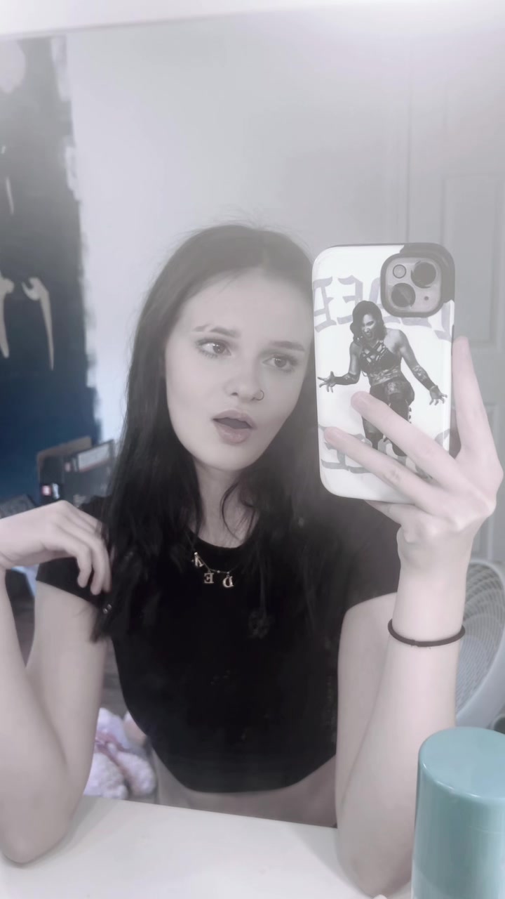 @✨🌸Keeley🌸✨