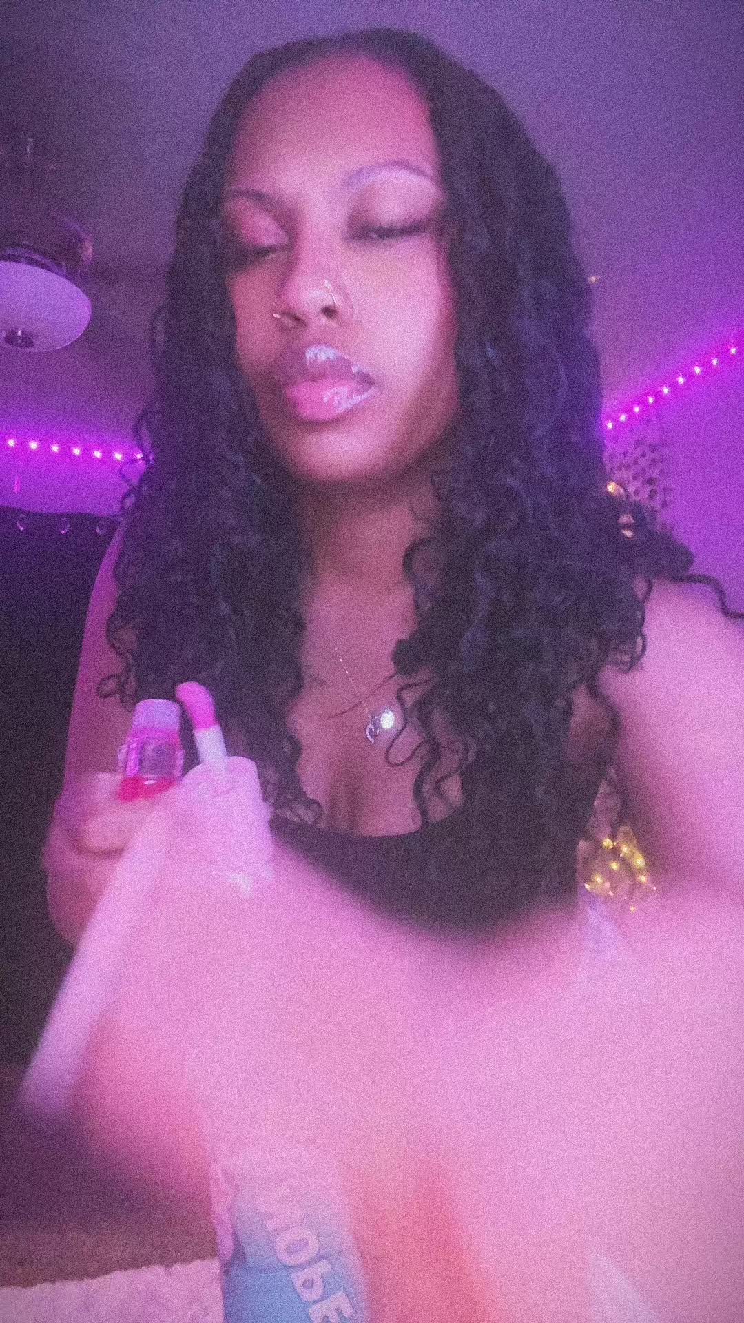 @Taejha 🥳🦋