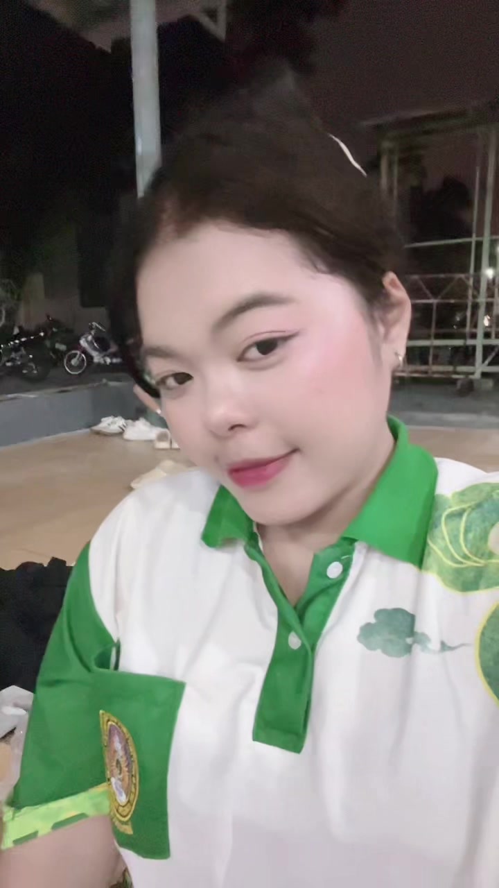 @หญิงกี้.🦋
