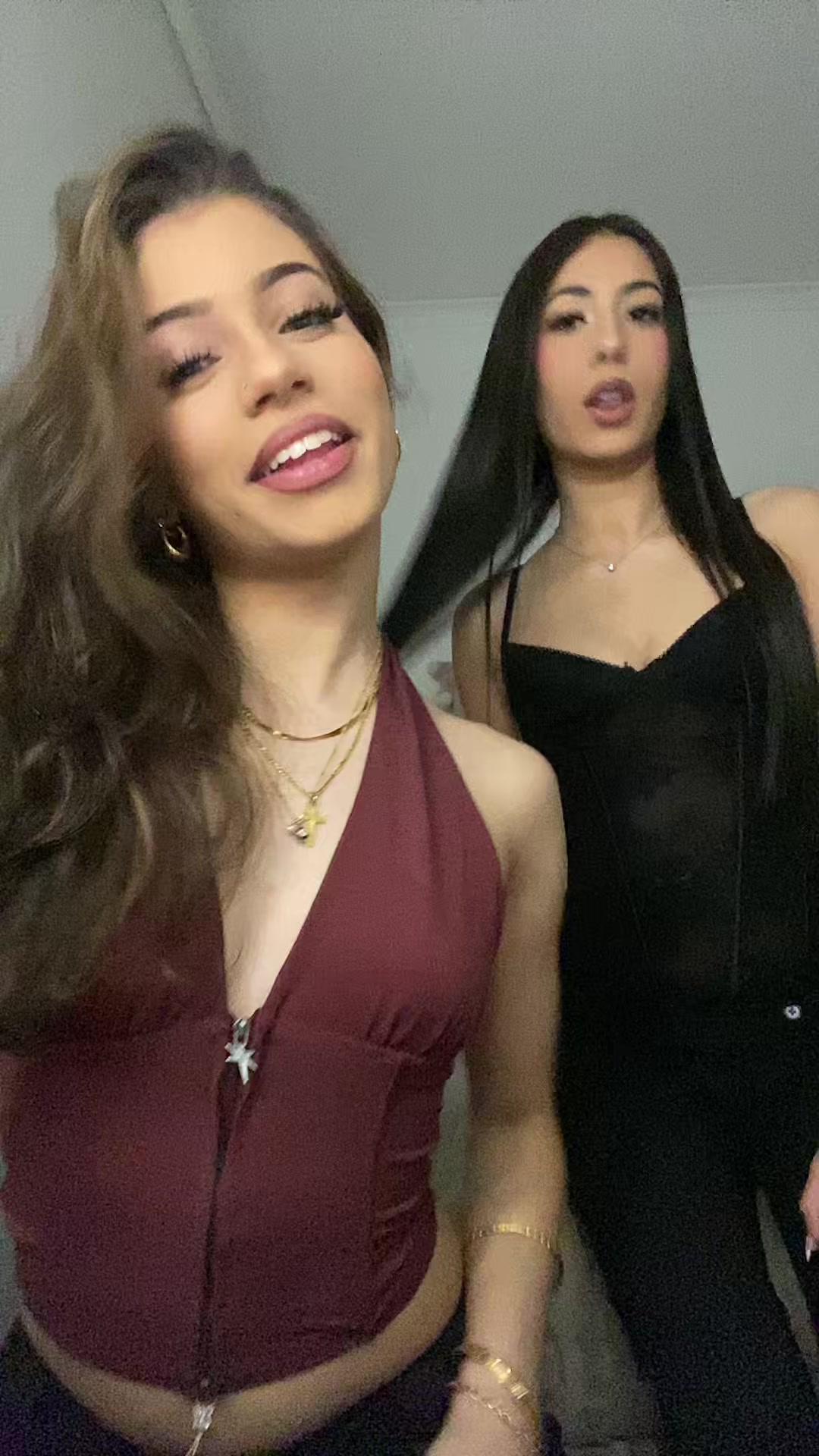 @️