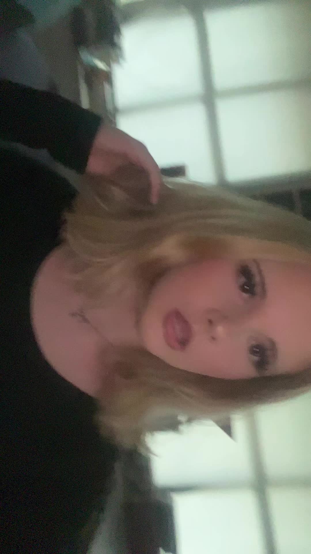 @St4r_bella.