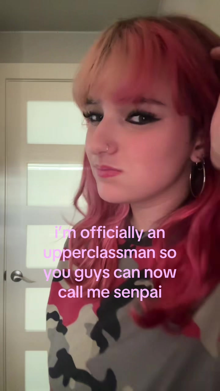 @🙂