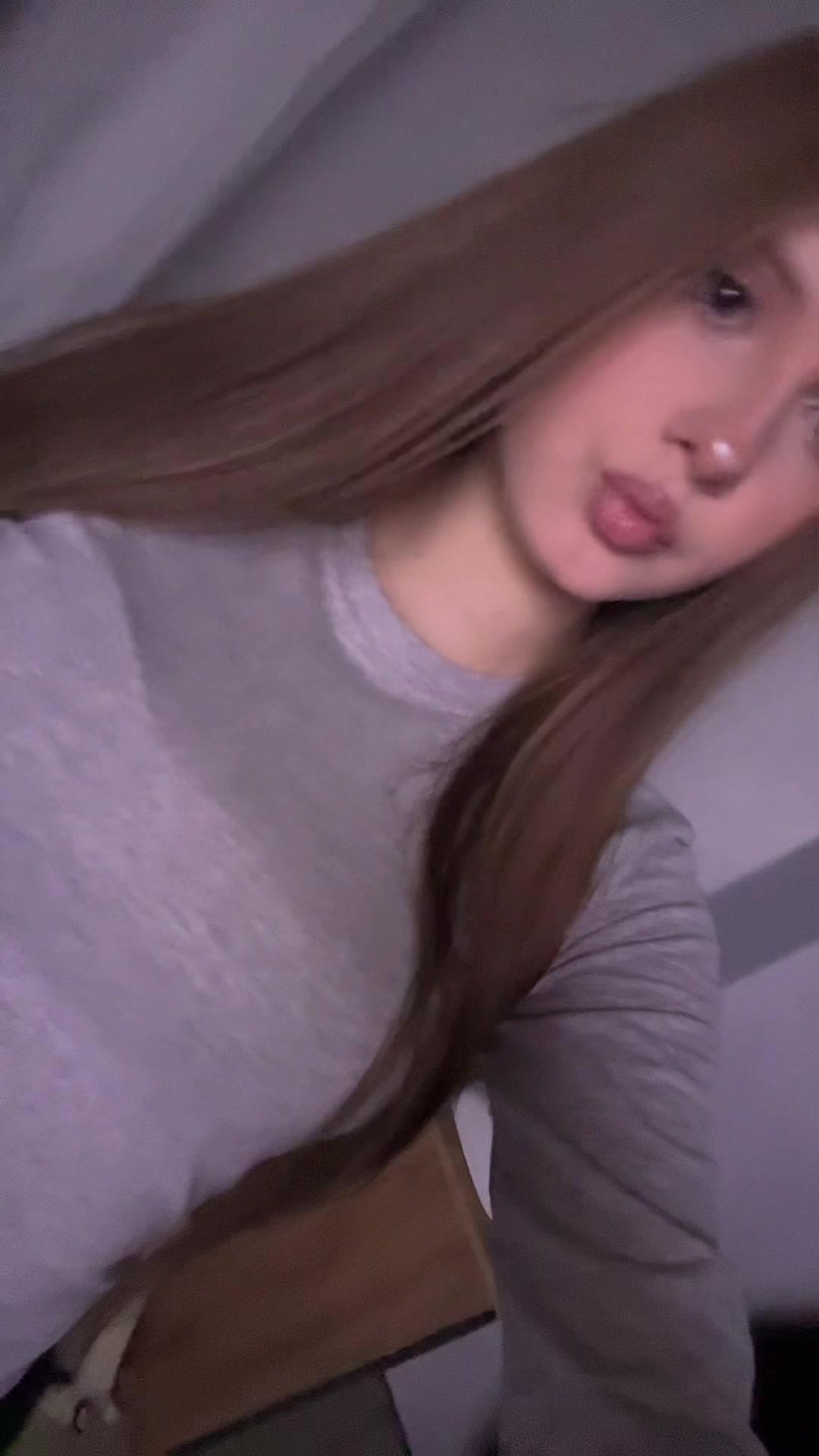 @никааа👅
