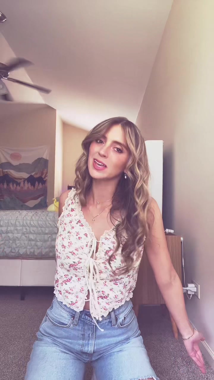 @Lyssa🌻