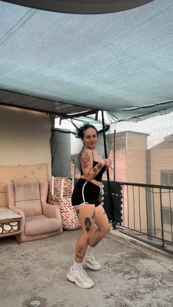 @Neslii_yegenn