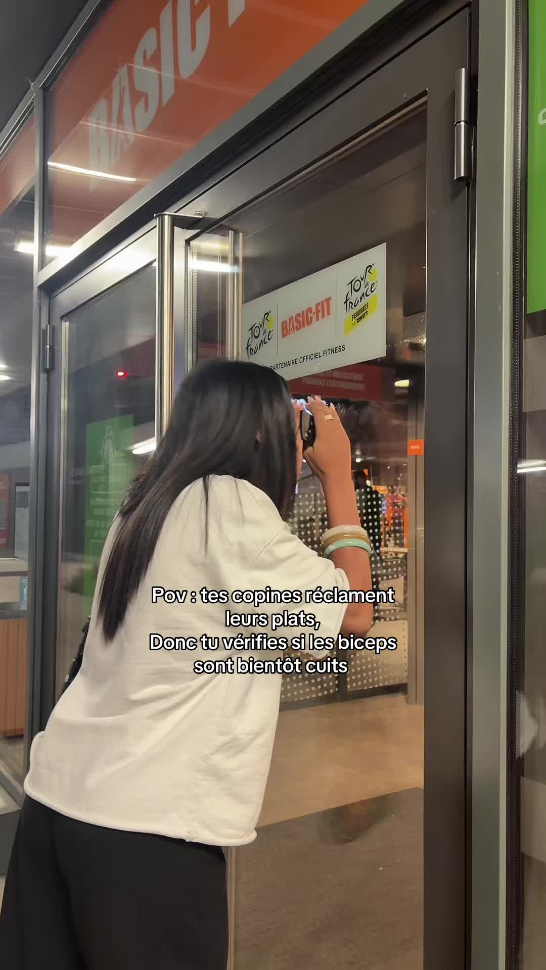 @𝗠𝗮𝗿𝗮 🌟🍸