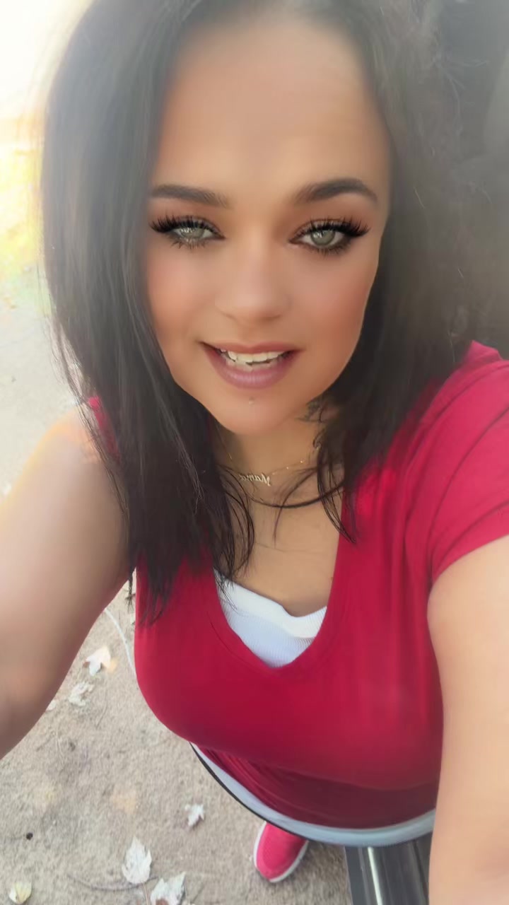@AmberRenee