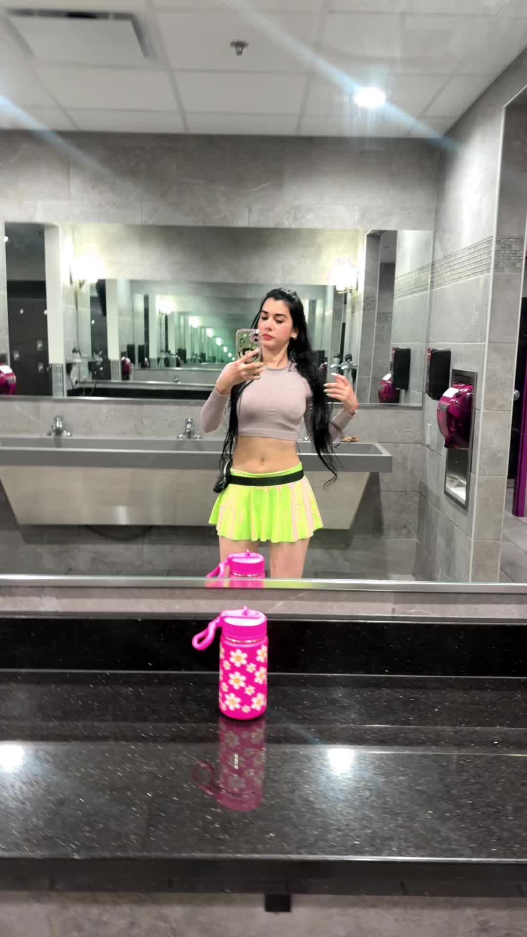 @🧿👑 𝓛𝓮𝓲𝓭𝔂 🧿👑