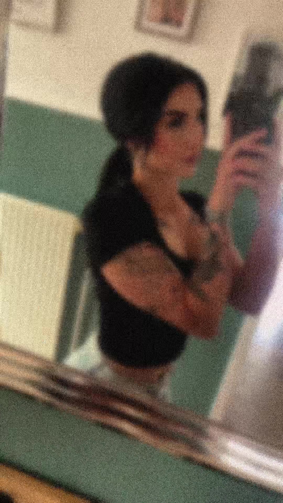 @Vanessa_buur