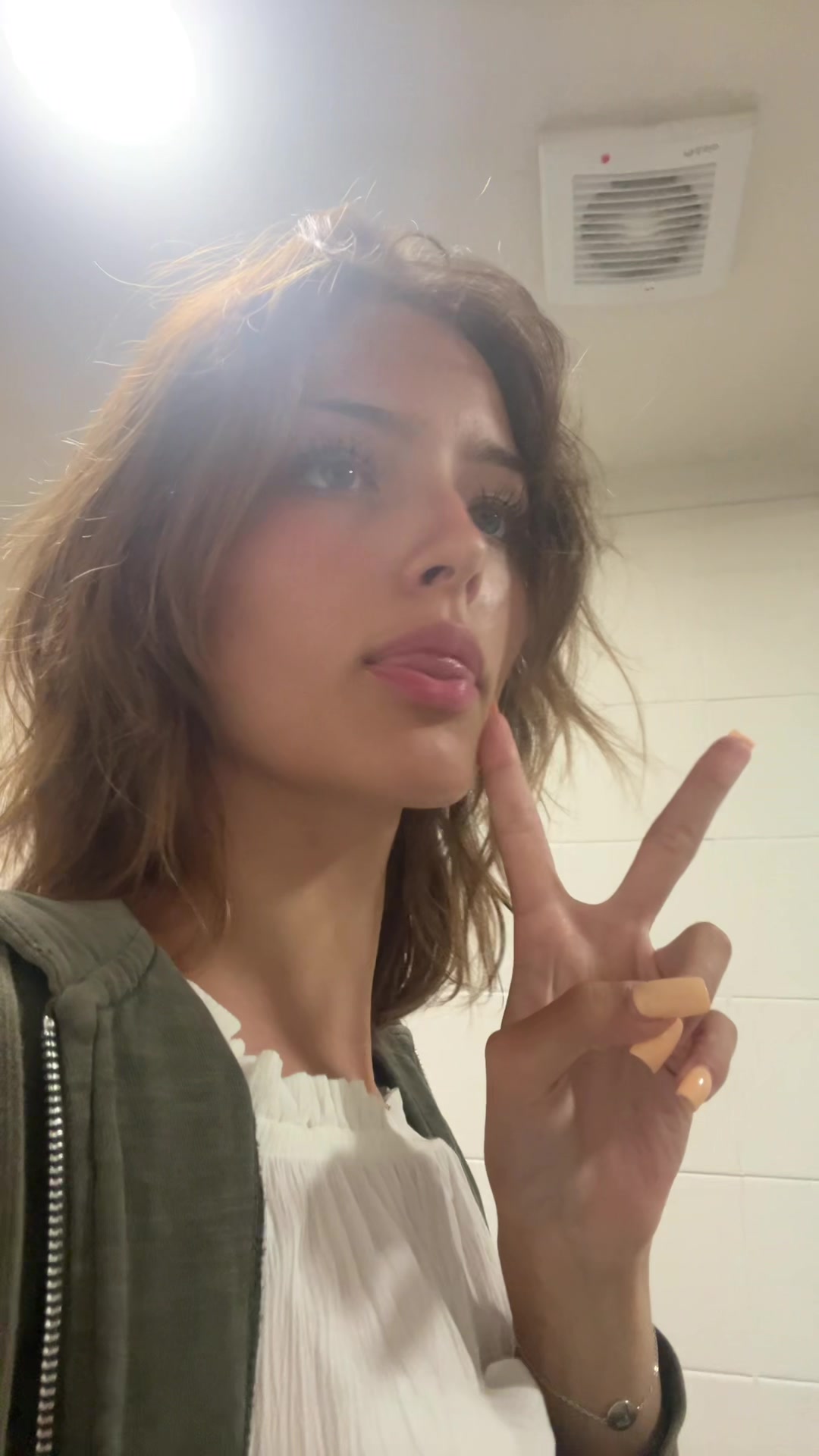 @lana