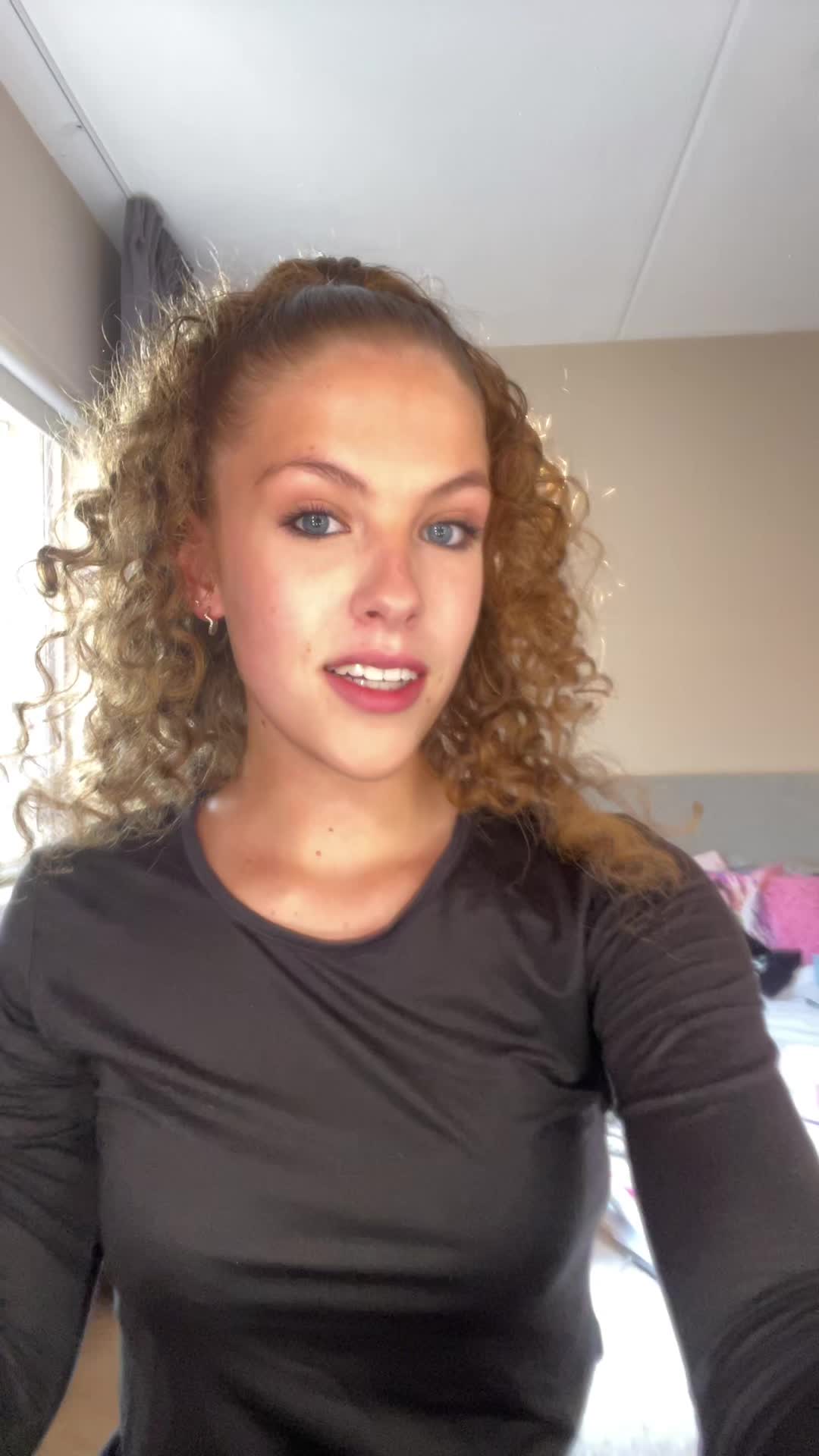 @•𝕞𝕒𝕪𝕜𝕖•