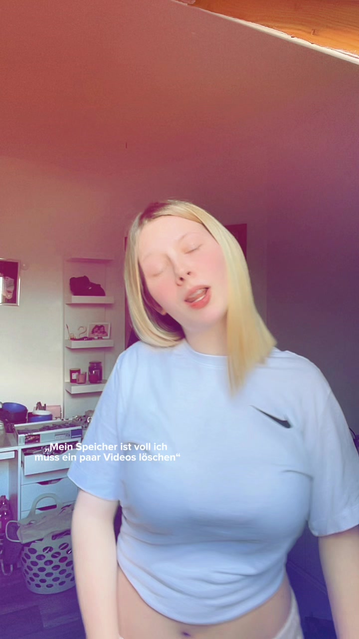@🌓