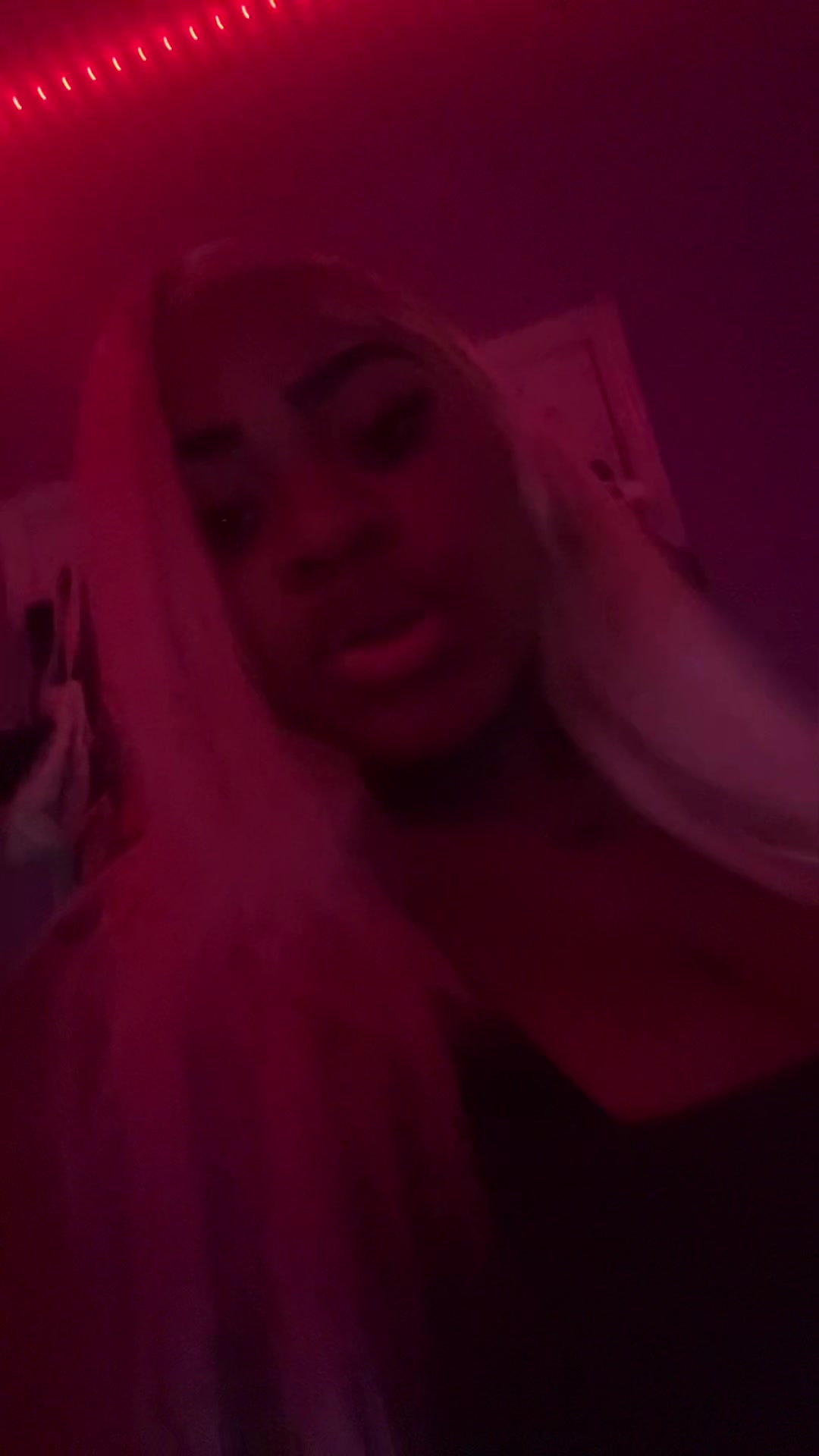 @comefwziah5