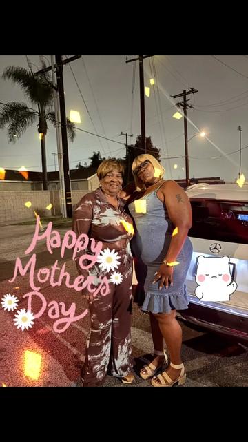 @TechmommieDrea